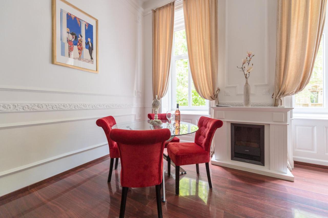Music Academy Suite Cafe Vian Apartman Kft Budapest Eksteriør billede